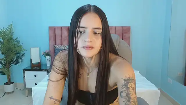 Snapshot of heidy_hoiss chatting on 9, 4, 2026 heidy hoiss online show from 9, 4, 2026