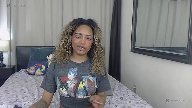 RobynKnight online show from 5, 12, 2025