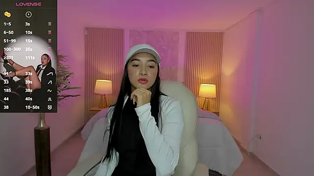 Antonella Grayy online show from 13, 11, 2025