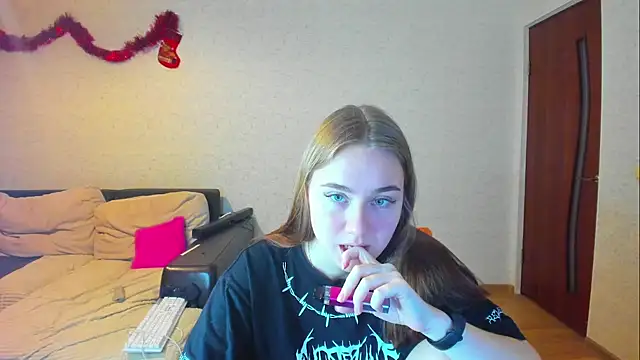 Snapshot of natali2550 chatting on 11, 12, 2024 natali2550 online show from 11, 12, 2024