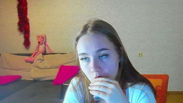 Snapshot of natali2550 chatting on 5, 1, 2025 natali2550 online show from 5, 1, 2025