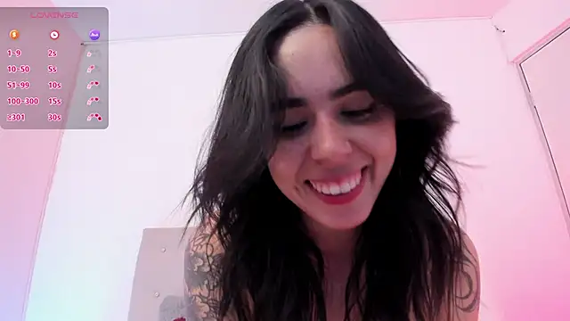 Snapshot of zoe6x chatting on 6, 2, 2025 zoe6x online show from 6, 2, 2025