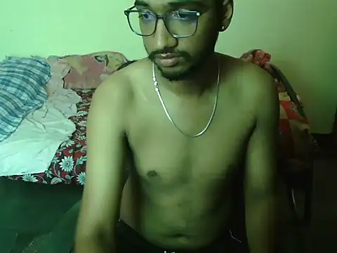 Snapshot of dineshcallboyhyderabad chatting on 11, 9, 2025 dineshcallboyhyderabad online show from 11, 9, 2025