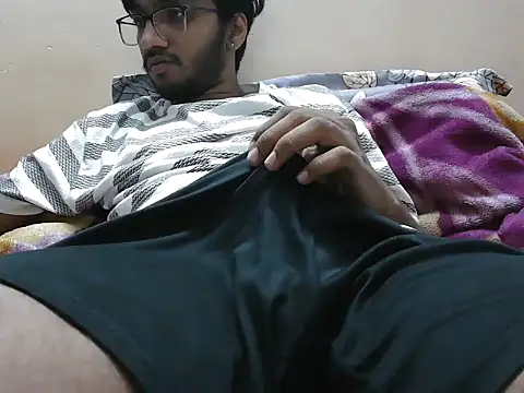 Snapshot of dineshcallboyhyderabad chatting on 21, 6, 2026 dineshcallboyhyderabad online show from 21, 6, 2026