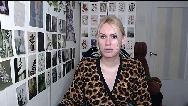 Snapshot of CapriScorpion chatting on 13, 6, 2026 CapriScorpion online show from 13, 6, 2026