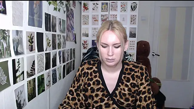 Snapshot of CapriScorpion chatting on 14, 6, 2026 CapriScorpion online show from 14, 6, 2026