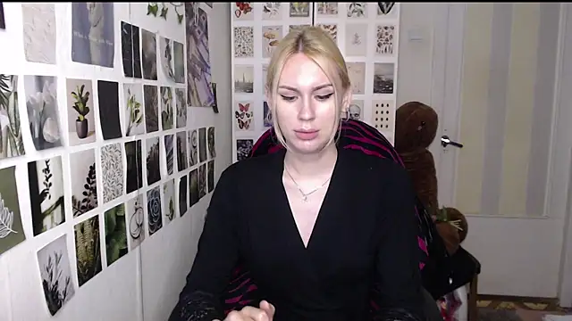 Snapshot of CapriScorpion chatting on 18, 6, 2026 CapriScorpion online show from 18, 6, 2026