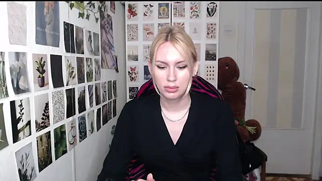 Snapshot of CapriScorpion chatting on 19, 6, 2026 CapriScorpion online show from 19, 6, 2026