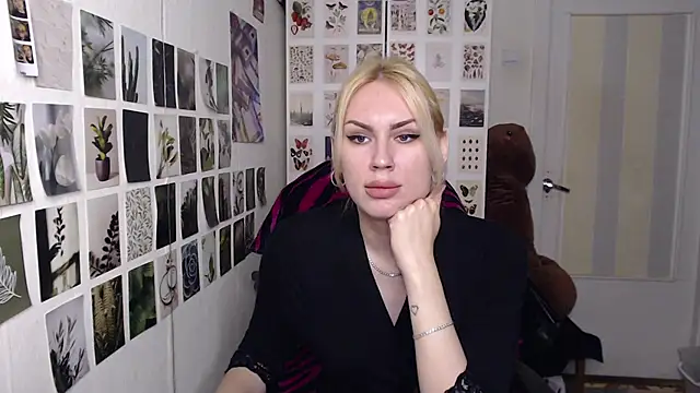Snapshot of CapriScorpion chatting on 6, 7, 2026 CapriScorpion online show from 6, 7, 2026
