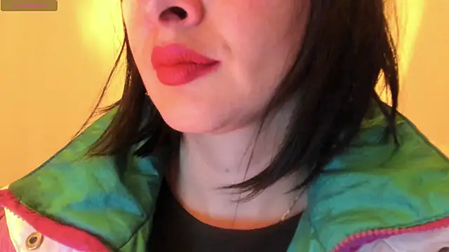 queen fetish online show from 5, 10, 2025