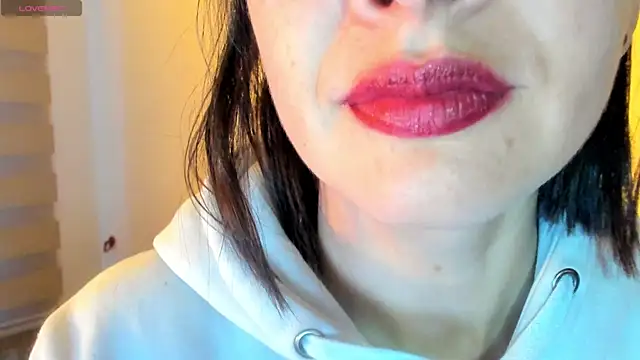 queen fetish online show from 30, 10, 2025