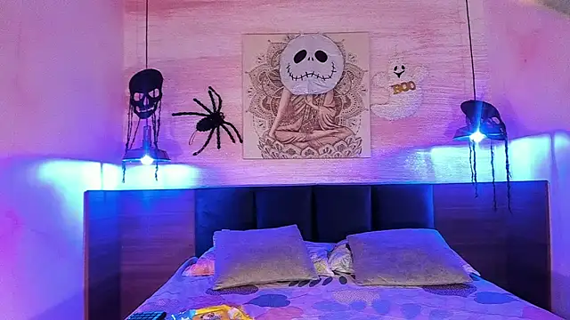 AnneDixie online show from 26, 10, 2025