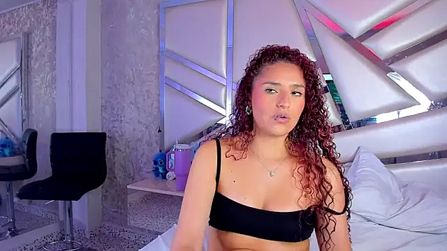 Miia002 online show from 2, 12, 2025