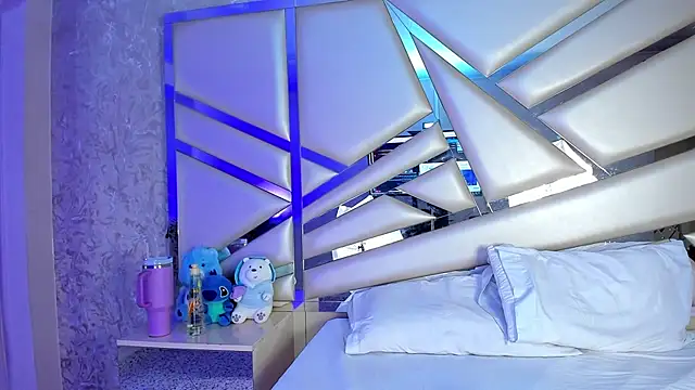 Miia002 online show from 9, 2, 2026