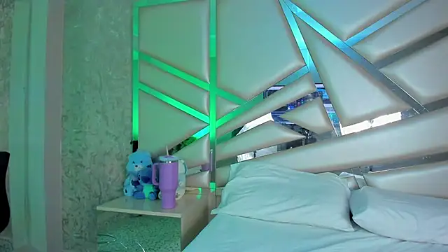 Miia002 online show from 2, 4, 2026