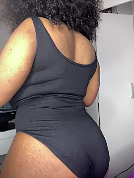 Snapshot of Bustygoddess32 chatting on 23, 6, 2026 Bustygoddess32 online show from 23, 6, 2026