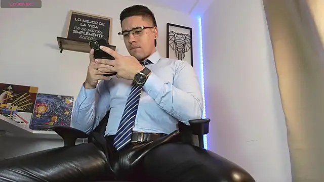 Thonydupont online show from 18, 10, 2025