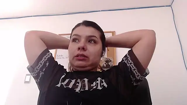 Snapshot of miaa_daniels chatting on 8, 1, 2025 miaa daniels online show from 8, 1, 2025