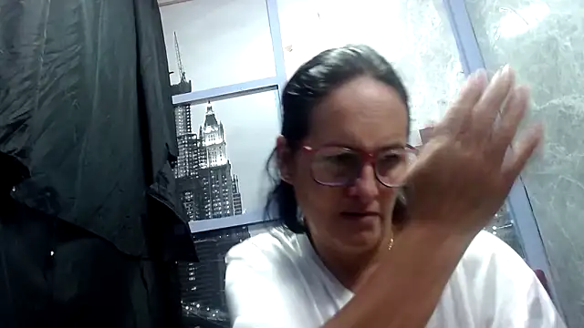 Nastylatinaxxx online show from 1, 2, 2026