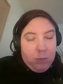 Sexy Little SlutAriel online show from 2, 1, 2025