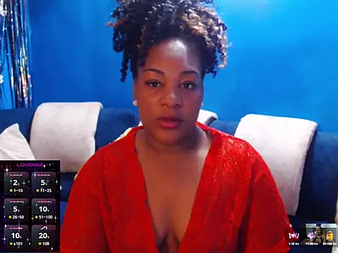 Snapshot of the_pearl199 chatting on 28, 9, 2025 the pearl199 online show from 28, 9, 2025