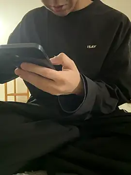 POCARI SWEAT online show from 3, 12, 2025