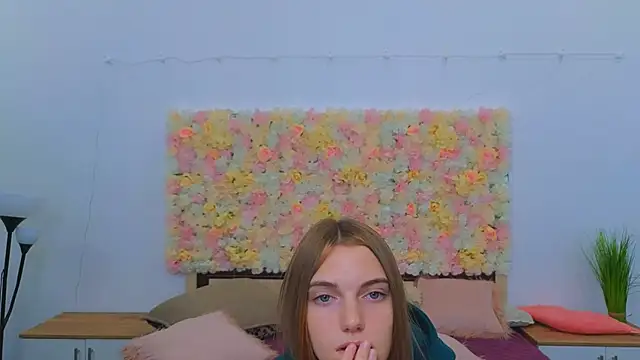 Snapshot of _Olli__Stiw_ chatting on 9, 9, 2025 Olli Stiw online show from 9, 9, 2025