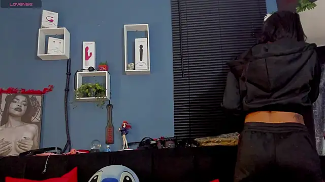 Alaia Asuka online show from 8, 1, 2025