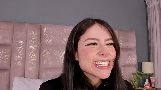 AnnieNasty online show from 20, 10, 2025