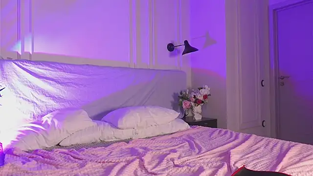 Beatrica Klein online show from 20, 12, 2024