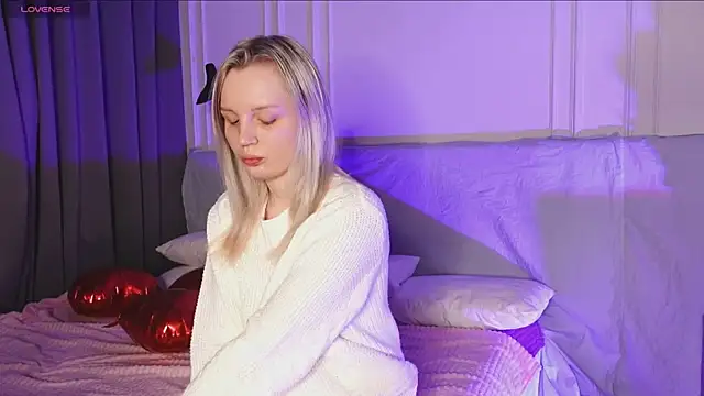 Beatrica Klein online show from 12, 2, 2025