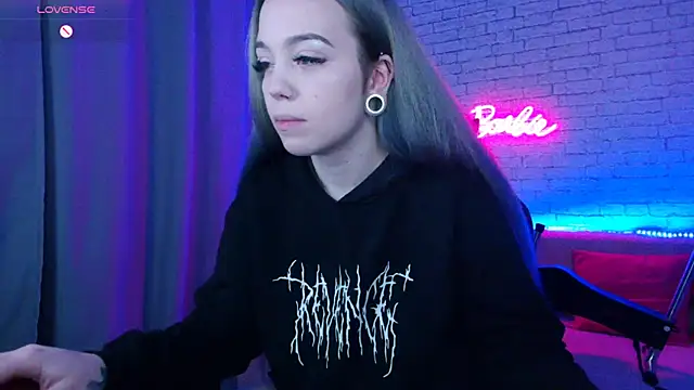 -Stacyy- online show from 8, 12, 2024