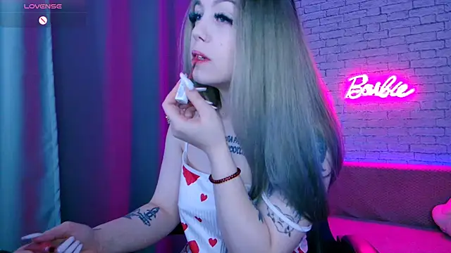 -Stacyy- online show from 9, 3, 2025