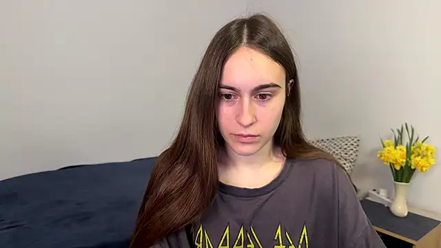 Snapshot of AliceKolltt chatting on 29, 4, 2026 AliceKolltt online show from 29, 4, 2026