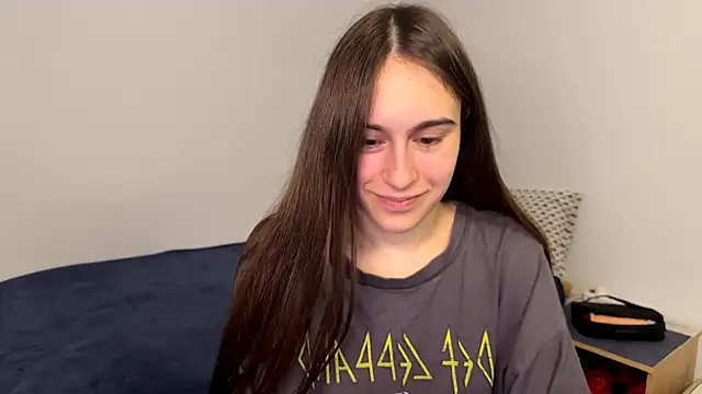 Snapshot of AliceKolltt chatting on 21, 5, 2026 AliceKolltt online show from 21, 5, 2026