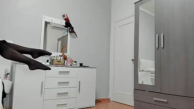 Snapshot of anisialuna_ chatting on 21, 3, 2025 anisialuna online show from 21, 3, 2025