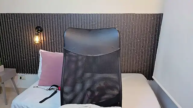 Aabby lee online show from 27, 3, 2026