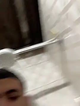 Casal Safado  online show from 17, 9, 2025