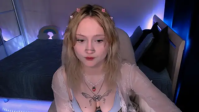 Snapshot of MariaMango chatting on 11, 1, 2025 MariaMango online show from 11, 1, 2025