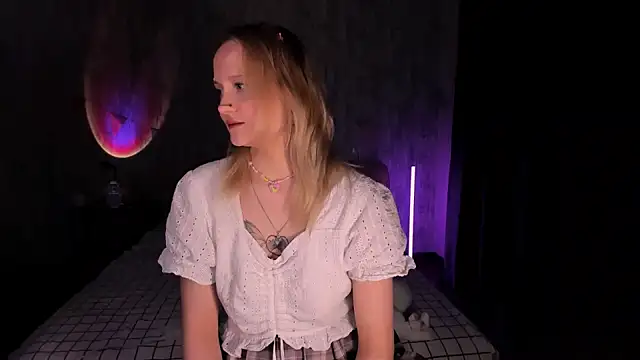 Snapshot of MariaMango chatting on 14, 2, 2025 MariaMango online show from 14, 2, 2025