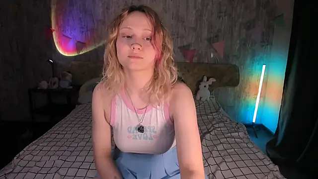 Snapshot of MariaMango chatting on 25, 2, 2025 MariaMango online show from 25, 2, 2025