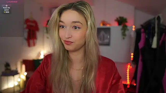 Alexis   Texas online show from 8, 2, 2025