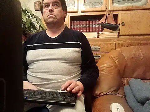 Snapshot of sympatrique chatting on 28, 12, 2024 sympatrique online show from 28, 12, 2024