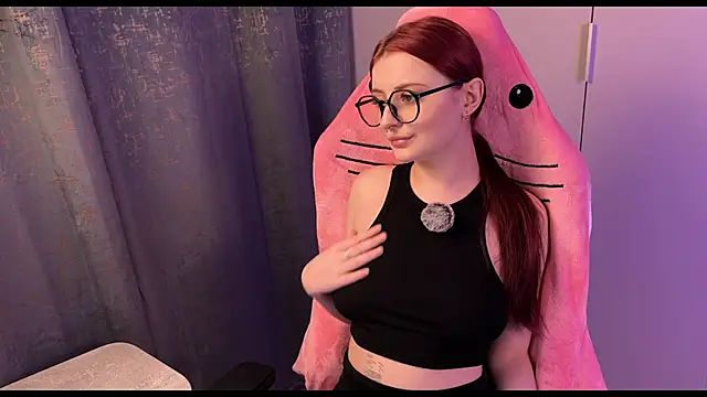 RozieRose online show from 11, 10, 2025