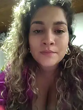 Sara smiiith211 online show from 8, 12, 2024