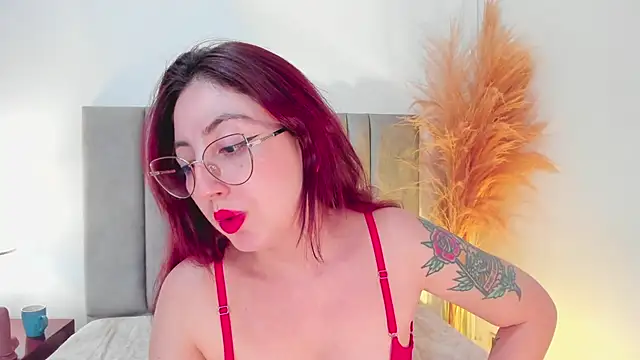 Snapshot of Emilywatsonn chatting on 9, 1, 2025 Emilywatsonn online show from 9, 1, 2025