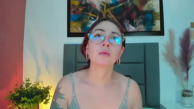 Snapshot of Emilywatsonn chatting on 14, 9, 2025 Emilywatsonn online show from 14, 9, 2025