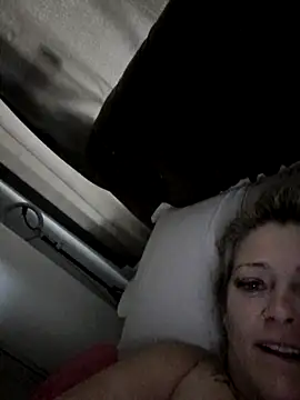 Snapshot of marcialoira chatting on 14, 10, 2025 marcialoira online show from 14, 10, 2025