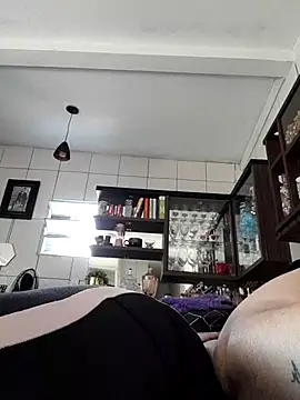 Snapshot of marcialoira chatting on 11, 11, 2025 marcialoira online show from 11, 11, 2025