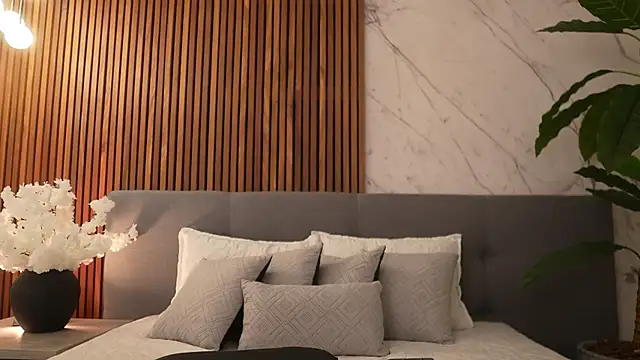 Amelia Rouse online show from 28, 11, 2025